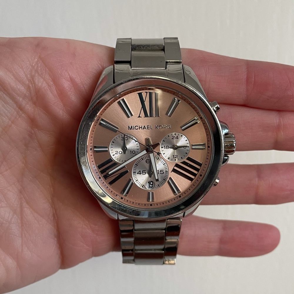 MK SILVER MID 2010 WATCH